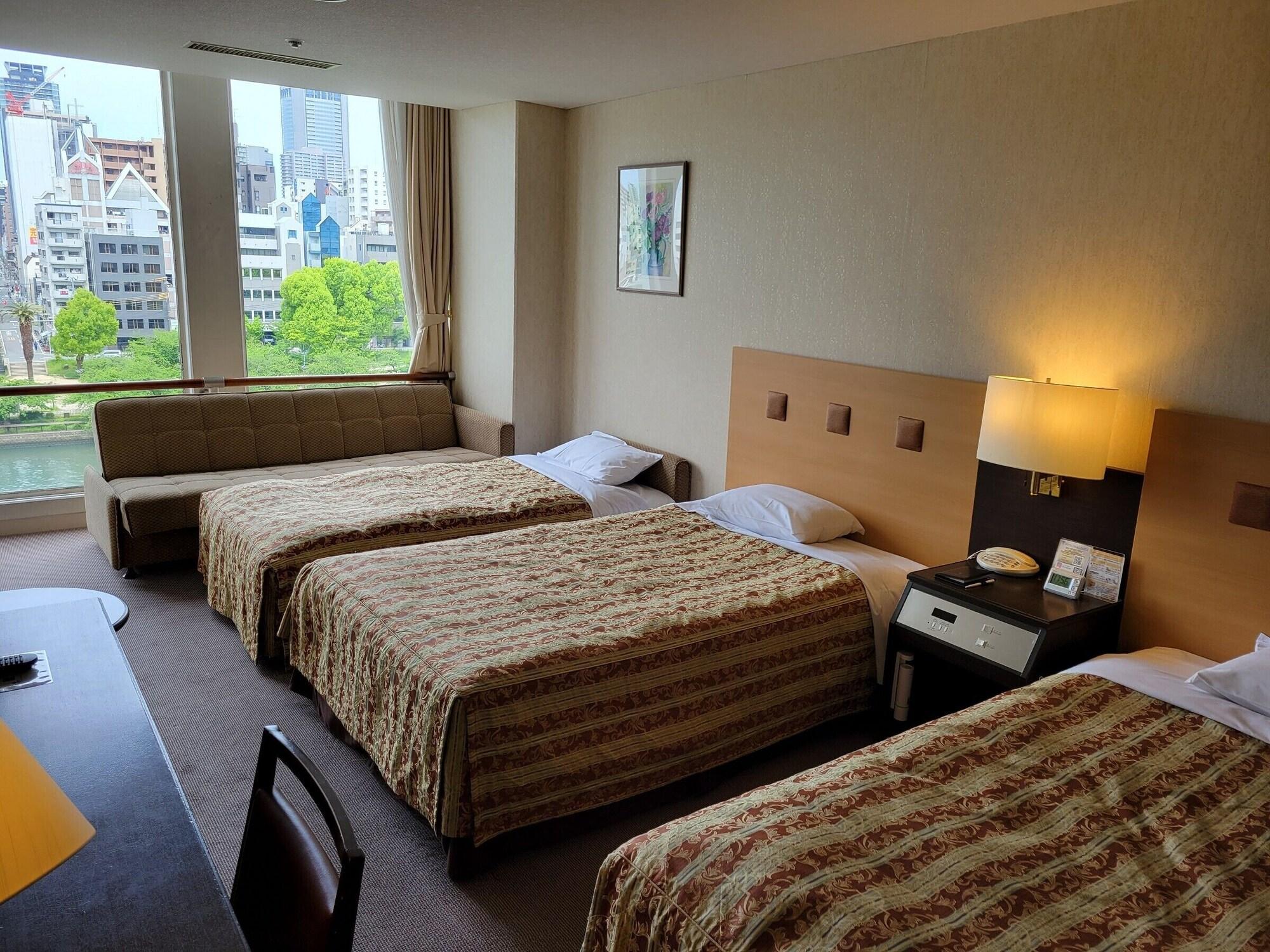 Hotel Osaka Castle Luaran gambar